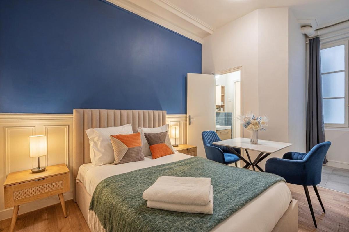 Appartement Douillet Pour 2 Au Coeur De Montmartre *